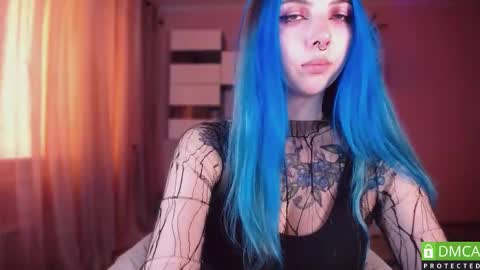 justmeowgirl online show from 09-17-25, 04:25
