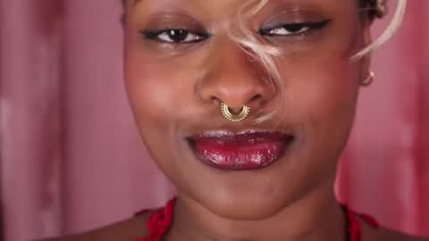 Nala online show from 12-14-25, 05:13