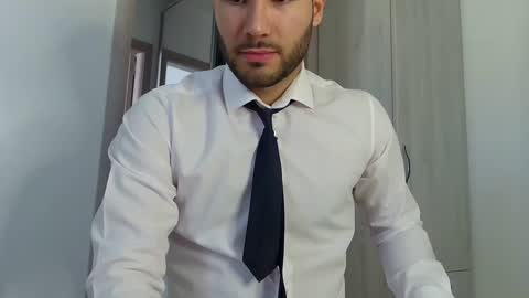 Snapshot of justynxxx1 chatting on 02-26-25, 06:15 Justin online show from 02-26-25, 06:15