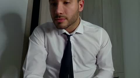 Snapshot of justynxxx1 chatting on 02-28-25, 02:31 Justin online show from 02-28-25, 02:31