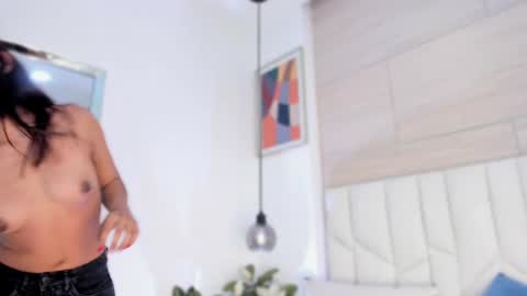 ees 3 online show from 02-26-25, 01:53