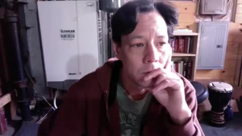 Snapshot of jy123abcd chatting on 01-05-25, 04:16 tinychinychubby online show from 01-05-25, 04:16