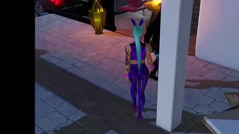 Baird Connor online show from 10-08-25, 05:27