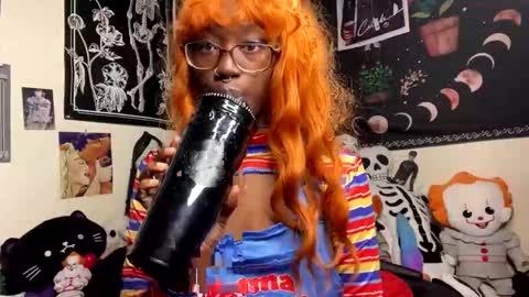 Aki Kim online show from 10-30-25, 05:57