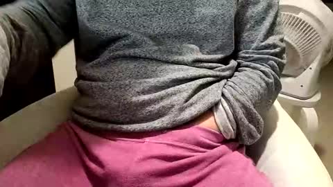 KI e697a5e69cac online show from 10-26-25, 04:46