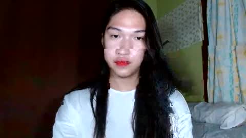 Snapshot of k_yanah chatting on 01-14-25, 11:42 KYANA online show from 01-14-25, 11:42