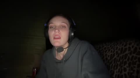 Snapshot of kaceelynn chatting on 12-16-24, 03:30 Kac online show from 12-16-24, 03:30