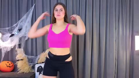 Kate online show from 10-30-25, 01:18