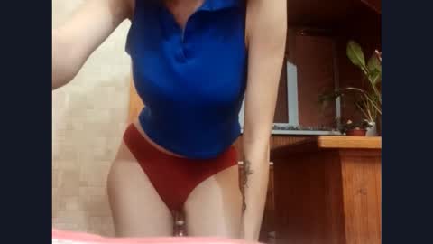 Nika online show from 12-19-25, 03:08