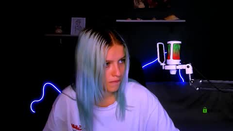 Snapshot of kaela_spell_ chatting on 09-16-25, 05:19 kaela_spell_ online show from 09-16-25, 05:19