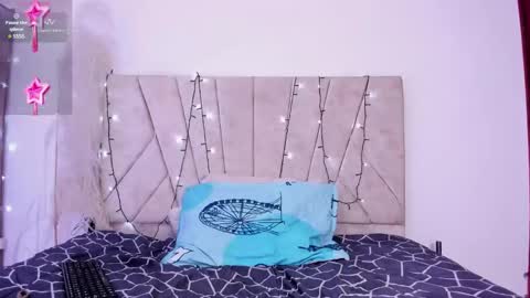 Kaela online show from 12-23-24, 01:35