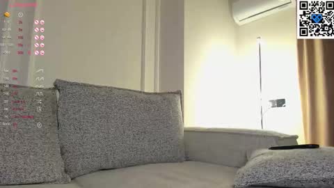 Snapshot of kahasani chatting on 11-14-25, 02:27 Kira online show from 11-14-25, 02:27