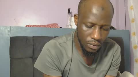 kai91799 online show from 11-11-25, 04:12