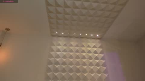 Kaia Ferreira online show from 10-05-25, 12:14