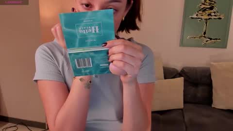 Kaia Ferreira online show from 10-13-25, 12:38