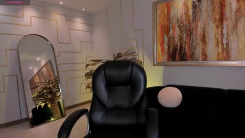 Kaia Ferreira online show from 11-28-25, 11:02