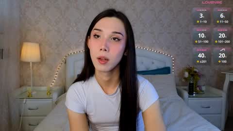 Snapshot of kaiasunshine chatting on 10-03-25, 07:38 Kaia Monday Thursday FridaySaturdaySunday online show from 10-03-25, 07:38