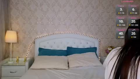 Kaia Monday Thursday FridaySaturdaySunday online show from 10-26-25, 10:10