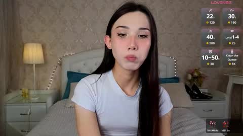 Kaia Monday Thursday FridaySaturdaySunday online show from 11-20-25, 11:43