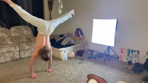 Kaiku77 online show from 02-20-26, 11:27