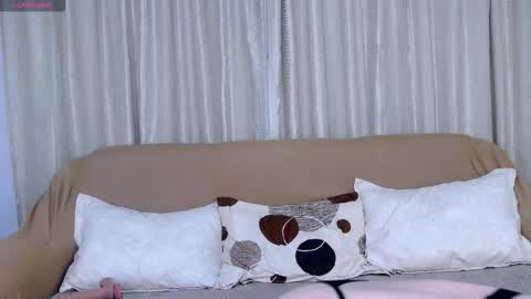 Snapshot of kailalewis chatting on 10-29-25, 07:04 Kaila Lewis online show from 10-29-25, 07:04