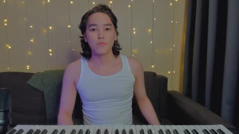 Snapshot of kain_takedaa chatting on 12-16-24, 01:53 Kain online show from 12-16-24, 01:53