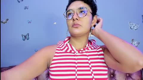 kaira_mosse_ online show from 11-16-25, 11:49