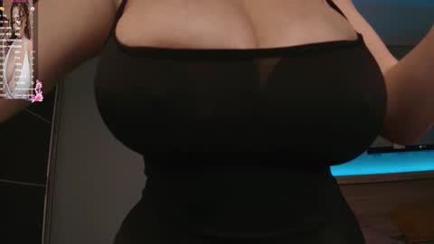 Snapshot of kairafantasy chatting on 02-03-25, 06:17 Kairafantasy online show from 02-03-25, 06:17