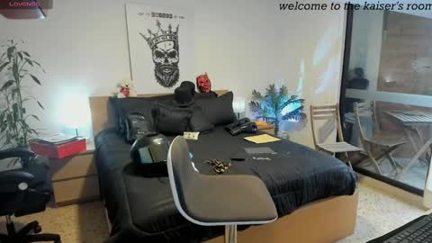 Snapshot of kaiser679 chatting on 03-11-25, 08:09 kaiser679 online show from 03-11-25, 08:09