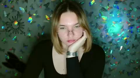 Kaitlin online show from 09-19-25, 09:22