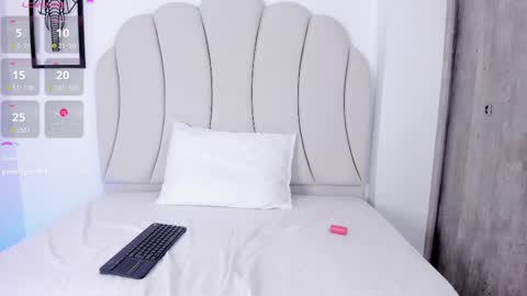 Snapshot of kaity_layne chatting on 02-12-25, 02:03 Kaity Lane online show from 02-12-25, 02:03