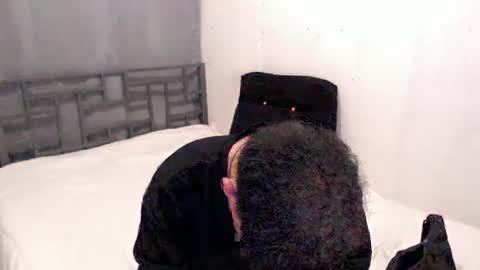 kaizou69 online show from 09-11-25, 01:00