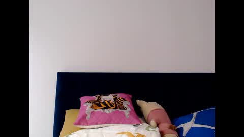 Kajasexydoll4u online show from 09-30-25, 08:30