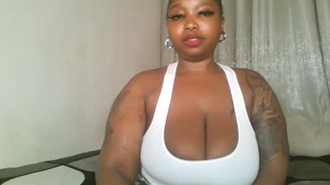 kakey love online show from 11-18-25, 03:45