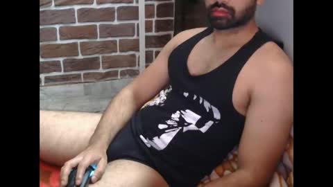 Snapshot of kaku69696 chatting on 01-20-25, 05:27 Vicky online show from 01-20-25, 05:27