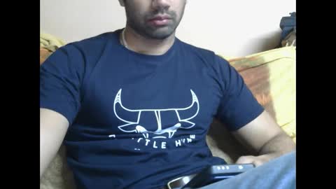 Snapshot of kaku69696 chatting on 03-05-25, 05:18 Vicky online show from 03-05-25, 05:18