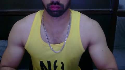 Snapshot of kaku69696 chatting on 10-04-25, 04:10 Vicky online show from 10-04-25, 04:10