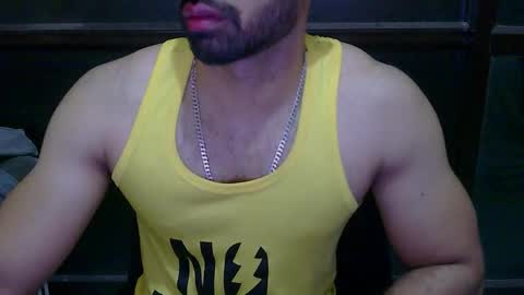 Snapshot of kaku69696 chatting on 10-04-25, 04:16 Vicky online show from 10-04-25, 04:16