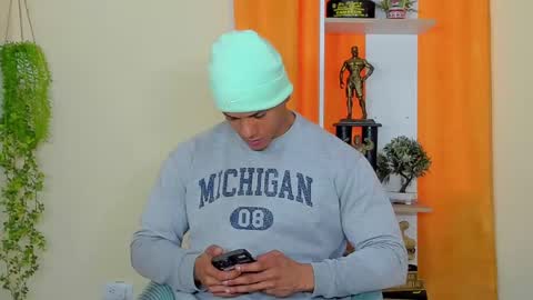 Snapshot of kale_tomson chatting on 12-03-24, 12:27 kale thomson online show from 12-03-24, 12:27