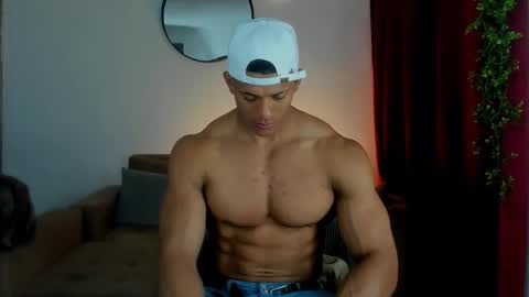 Snapshot of kale_tomson chatting on 10-25-25, 08:47 kale thomson online show from 10-25-25, 08:47