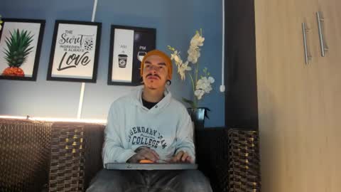 Kale online show from 11-25-25, 11:10