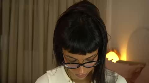 Snapshot of kaligray10 chatting on 09-08-25, 08:08 kaligray10 online show from 09-08-25, 08:08