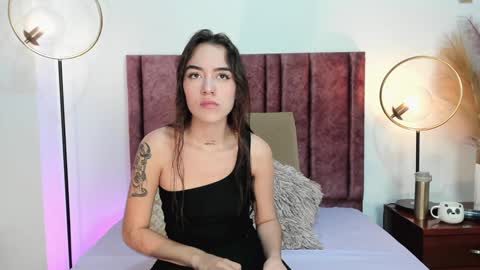 Snapshot of kalimonroee chatting on 12-31-24, 11:53 KaliMonroe online show from 12-31-24, 11:53