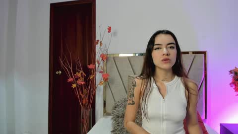 Snapshot of kalimonroee chatting on 01-18-25, 12:15 KaliMonroe online show from 01-18-25, 12:15