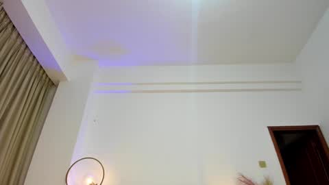 Snapshot of kalimonroee chatting on 02-04-25, 11:27 KaliMonroe online show from 02-04-25, 11:27