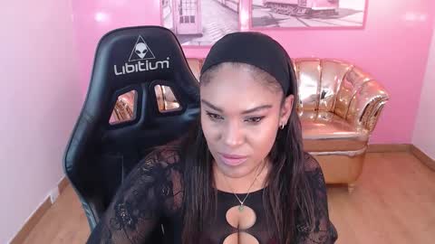 Snapshot of kamala_a chatting on 11-24-25, 02:55 Kamala. Live 2100 - 600 online show from 11-24-25, 02:55