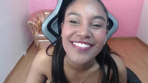 Snapshot of kamala_a chatting on 11-30-25, 03:32 Kamala. Live 2100 - 600 online show from 11-30-25, 03:32