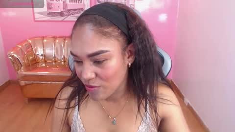 Snapshot of kamala_a chatting on 12-17-25, 03:23 Kamala. Live 2100 - 600 online show from 12-17-25, 03:23