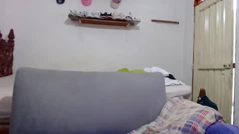 kamenov00 online show from 10-29-25, 05:25