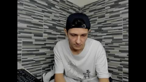 Snapshot of kami_doublehot chatting on 11-29-25, 09:23 kami_doublehot online show from 11-29-25, 09:23